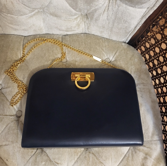 (SOLD)Authentic Salvatore Ferragamo 2 way  bag .(cluctch/crossbody bag) - Picture 3 of 8